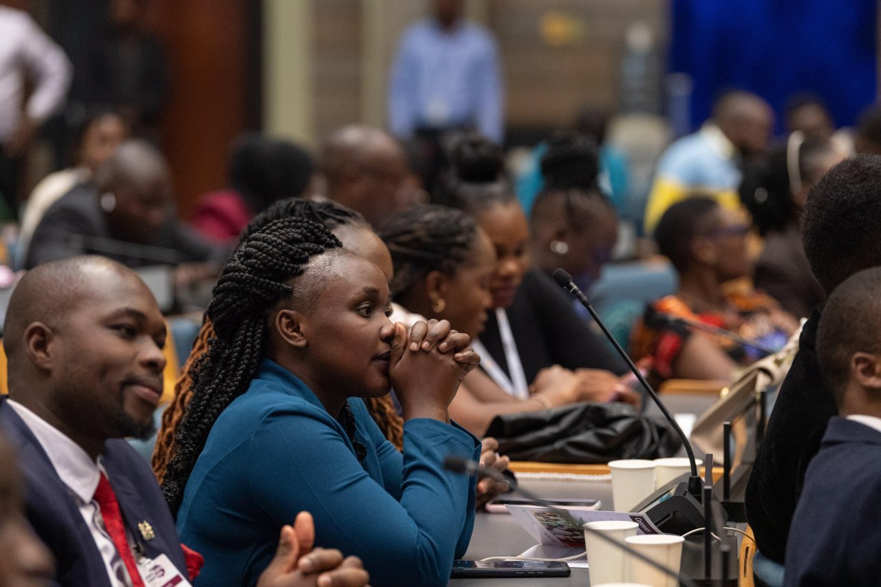 الأمين العام لرابطة العالم الإسلامي ضيفُ شرفٍ في &quot;منتدى شباب إفريقيا&quot;.. وضيفًا على برلمان الشباب في كينيا