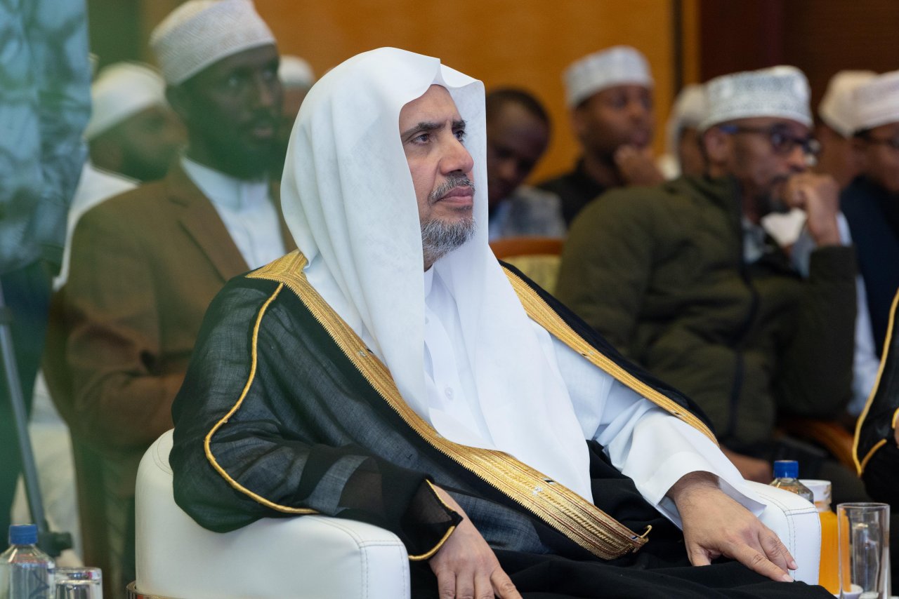 أكبر احتفالية قرآنيةٍ على المستوى الأفريقي  الأمين العام لرابطة العالم الإسلامي يُكرِّم الفائزين في مسابقة النُّخبة للقراءات العشر