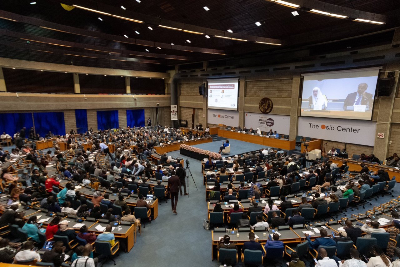 خطاب &quot;الأمن والتنمية والتمكين&quot; للشباب الأفريقي