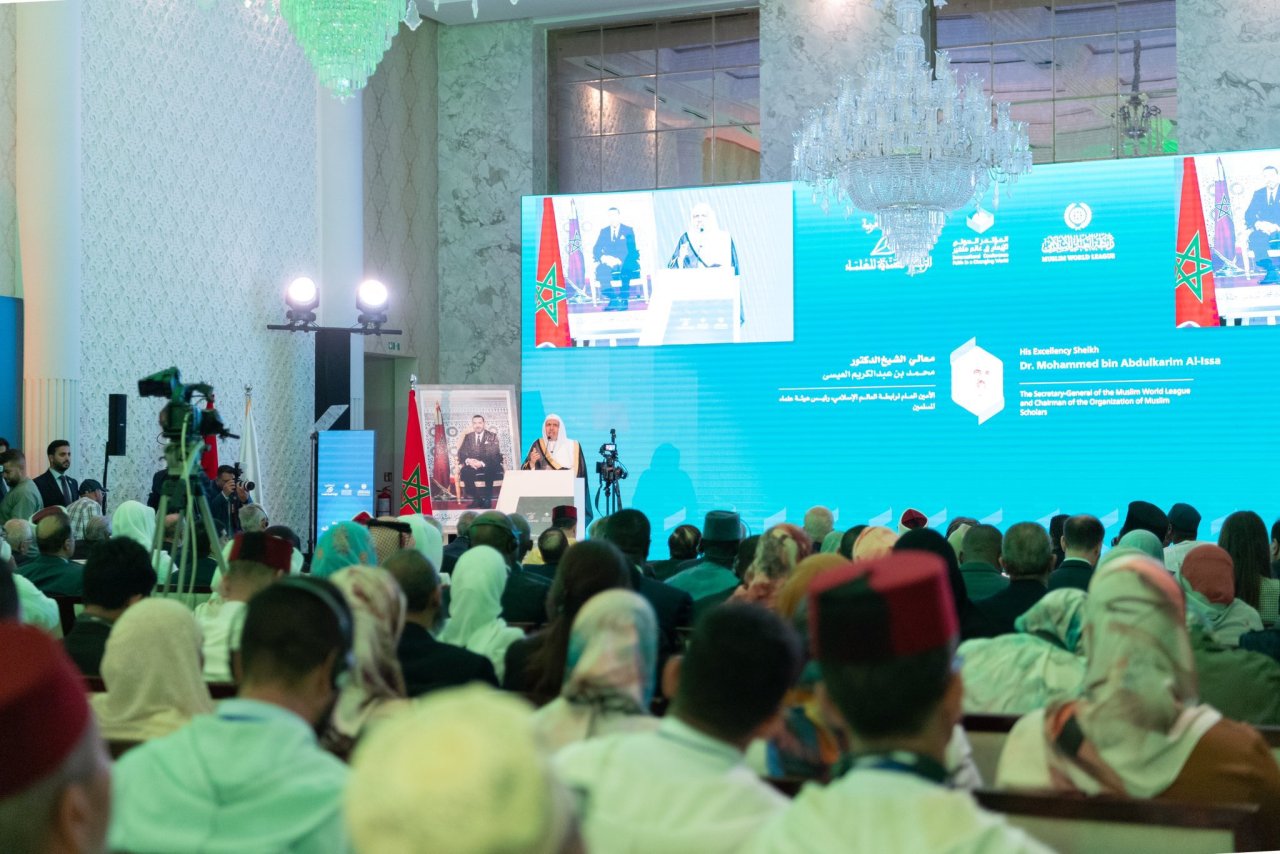 قبساتٌ &quot;إيمانيةٌ&quot; من وثيقة &quot;الإيمان في عالَمٍ متغيِّر&quot; التي أطلقتها ⁧‫رابطة العالم الإسلامي‬⁩ من الرباط بالتعاون مع الرابطة المحمدية لعلماء المغرب، برعايةٍ ملكيةٍ مغربية، وبمشاركةٍ دوليّةٍ متنوِّعة