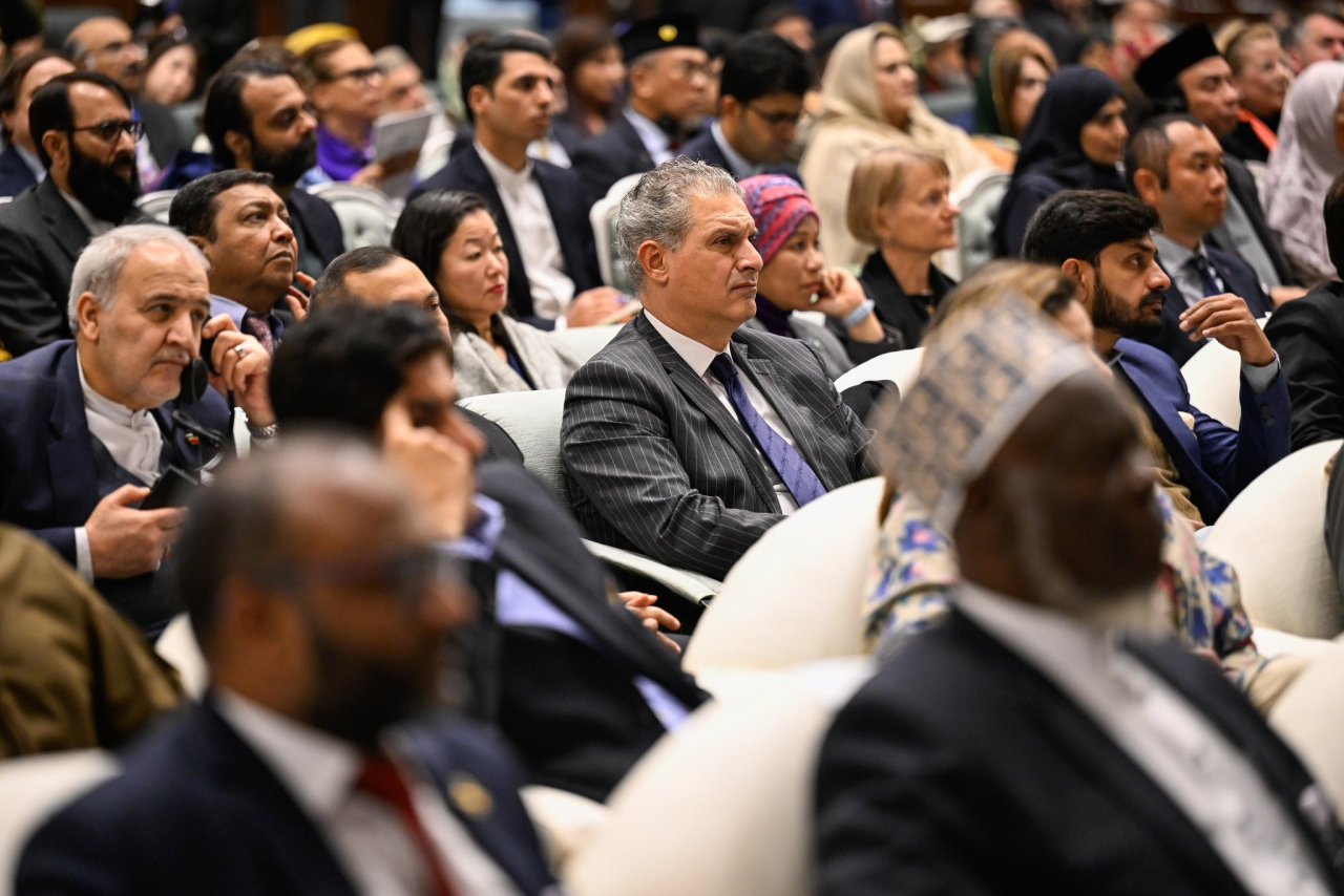 معالي الأمين العام، رئيس هيئة علماء المسلمين، فضيلة الشيخ د.محمد العيسى‬⁩‬⁩ ‏خلال إطلاق مبادرة تعليم الفتيات ‬⁩ في المجتمعات المسلمة من العاصمة الباكستانية &quot;إسلام آباد&quot;