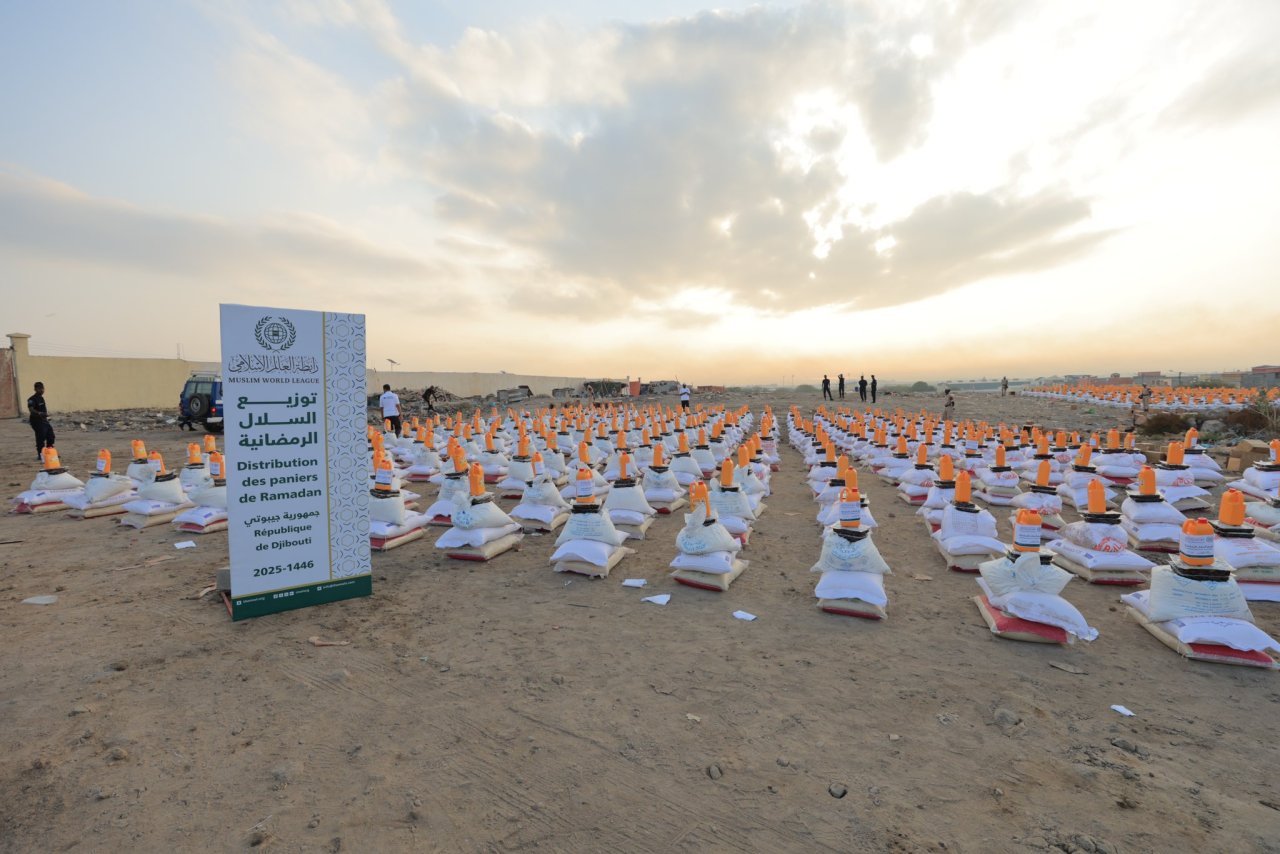 Our Ramadan food baskets reach over 200,000 people worldwide.