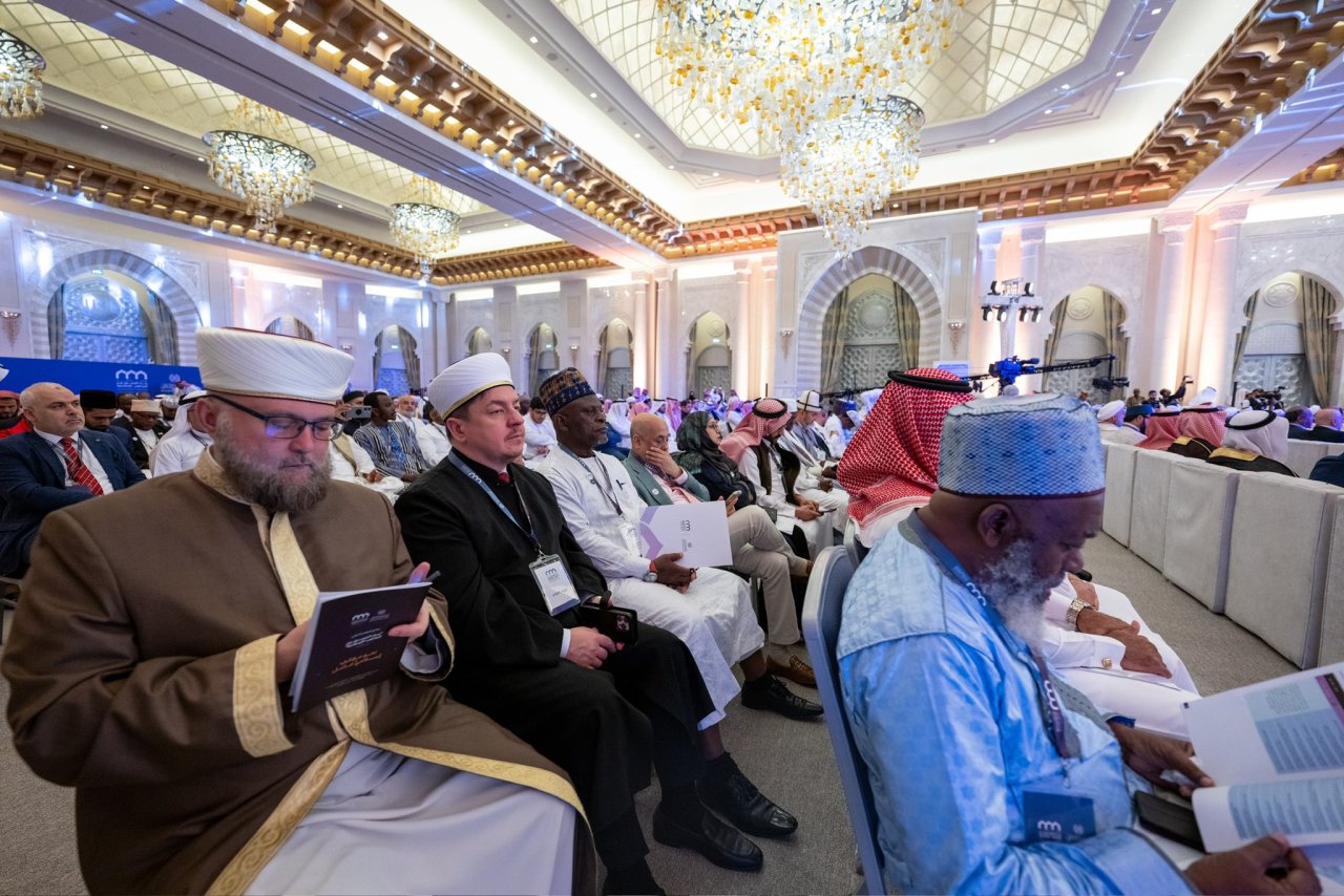 معالي الأمين العام لمنظمة التعاون الإسلامي، السيد حسين إبراهيم طه، في افتتاح النسخة الثانية من مؤتمر ⁧‫بناء الجسور بين المذاهب‬⁩ الإسلامية