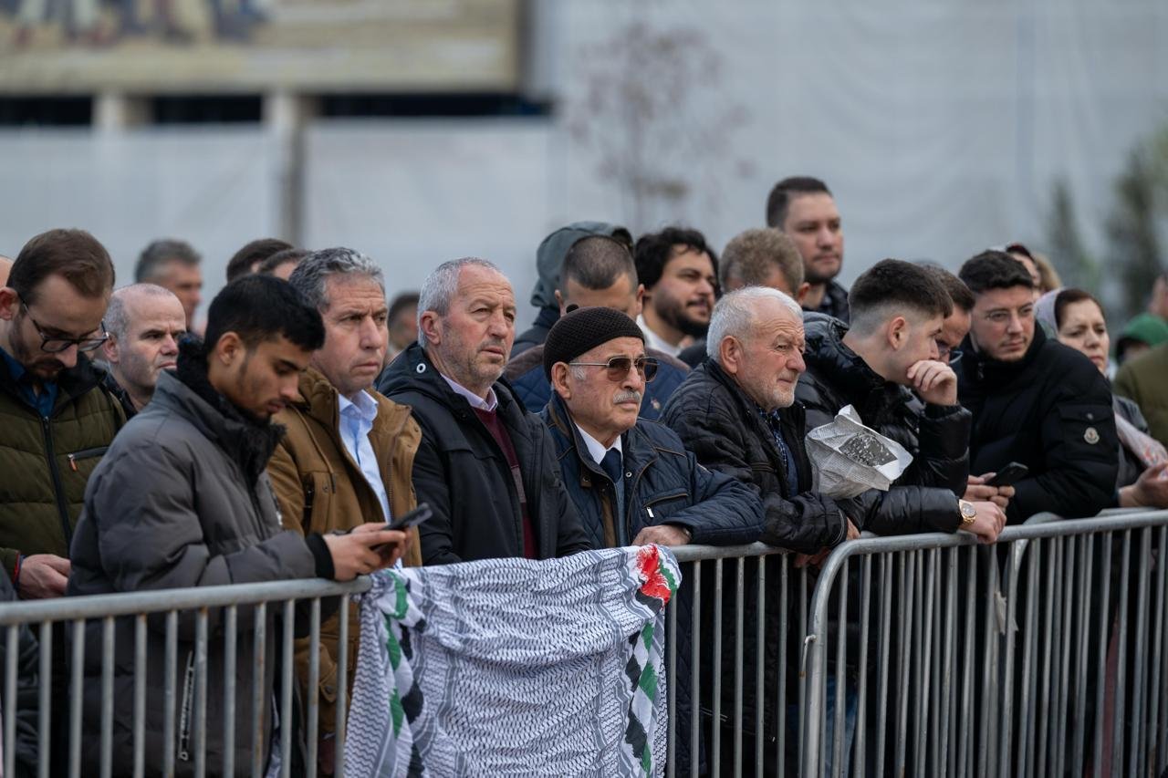 الأمين العام لرابطة العالم الإسلامي يُلقي خطبةَ عيد الفطر في أكبر جوامع ألبانيا ومنطقة البلقان