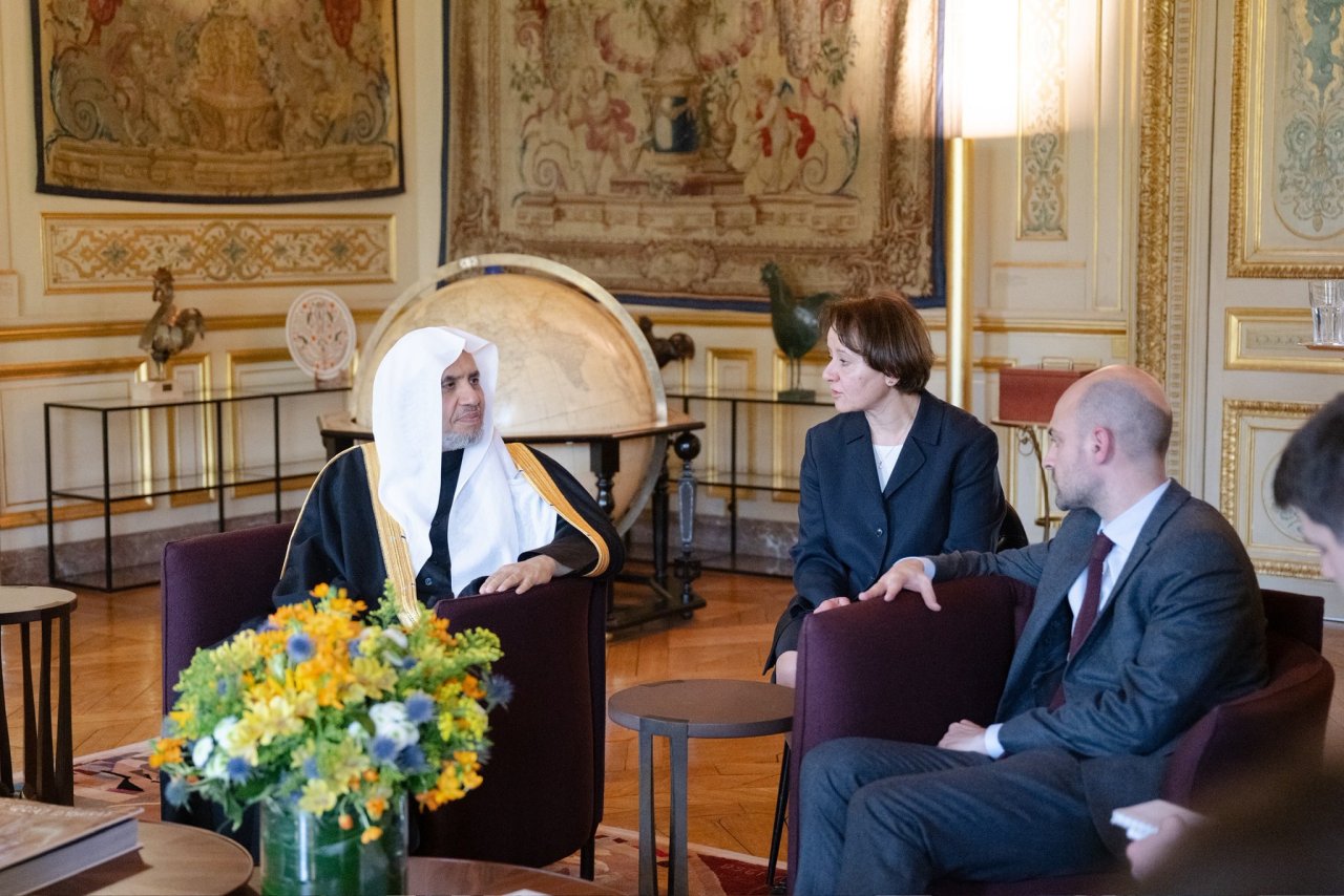 خلال مهام زيارةٍ رسمية بدعوةٍ من أبرز مراكز الفكر والدراسات ذات التداول والتأثير العالمي، لمناقشة عدد من مستجدات القضايا المعاصرة ذات الصلة برسالة ومهام الرابطة، والحوار حول مجموعةٍ من المصطلحات الفكرية والدينية