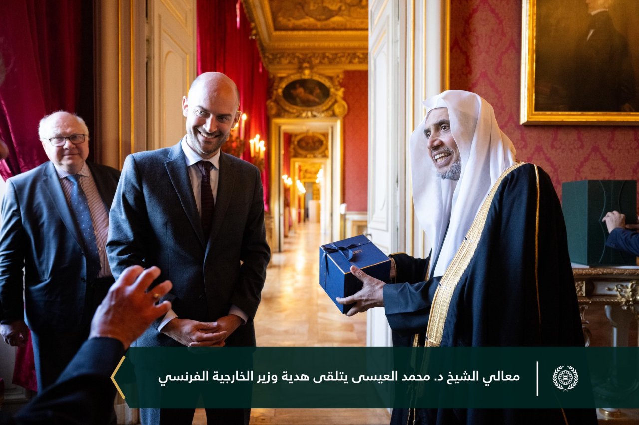 خلال مهام زيارةٍ رسمية بدعوةٍ من أبرز مراكز الفكر والدراسات ذات التداول والتأثير العالمي، لمناقشة عدد من مستجدات القضايا المعاصرة ذات الصلة برسالة ومهام الرابطة، والحوار حول مجموعةٍ من المصطلحات الفكرية والدينية