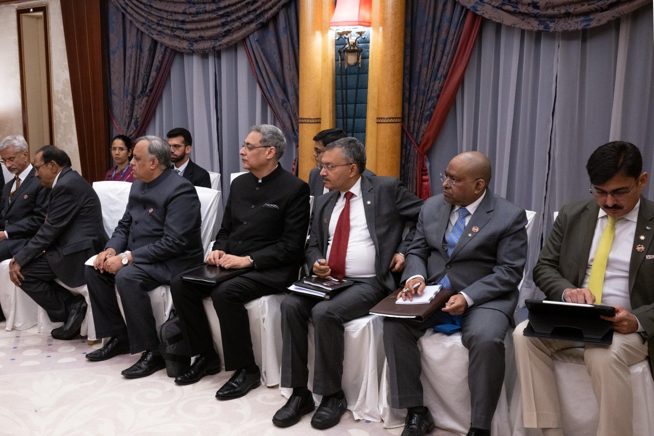 الأمين العام لرابطة العالم الإسلامي يلتقي رئيس الوزراء الهندي  قمةٌ مرتقبةٌ تستضيفها جمهورية الهند بمبادرة رابطة العالم الإسلامي