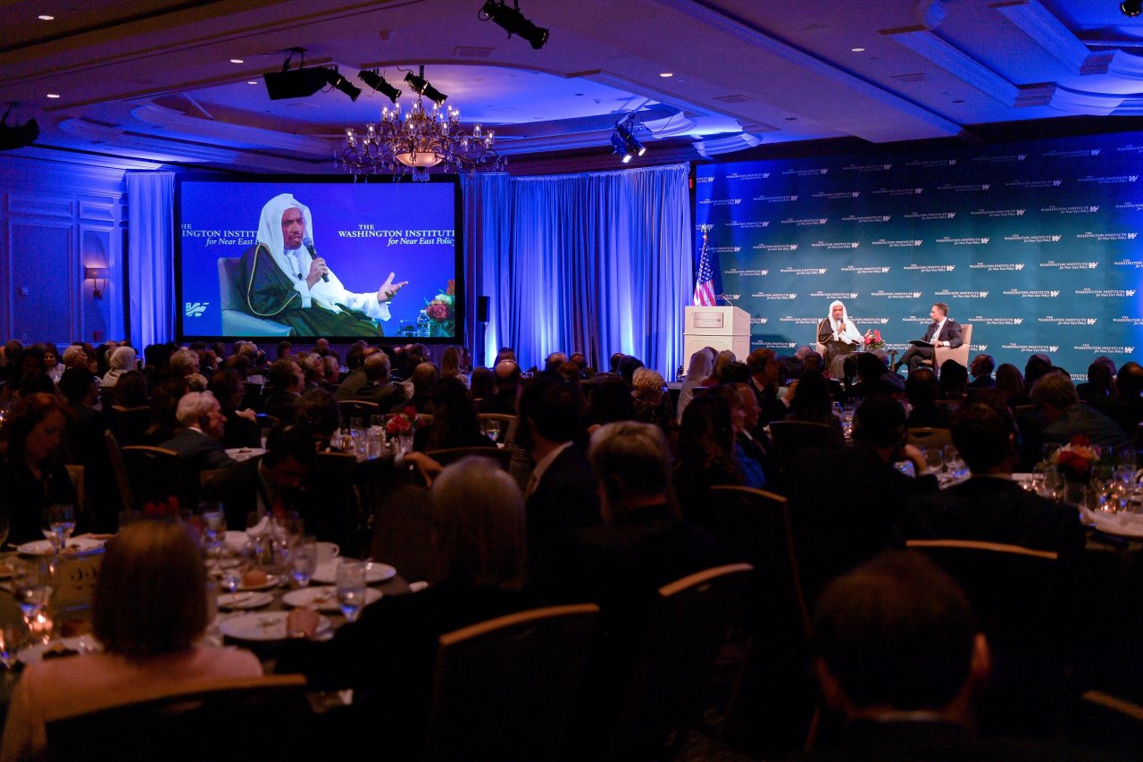 Mohammad Alissa a représenté la communauté  musulmane dans les forums  mondiaux en tant que visiteur et conférencier