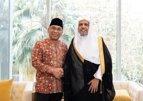 Secretary-General of the Muslim World League and Chairman of the Organization of Muslim Scholars, met with His Eminence Sheikh Yahya Cholil Staquf, Chairman of Indonesia’s Nahdlatul Ulama.