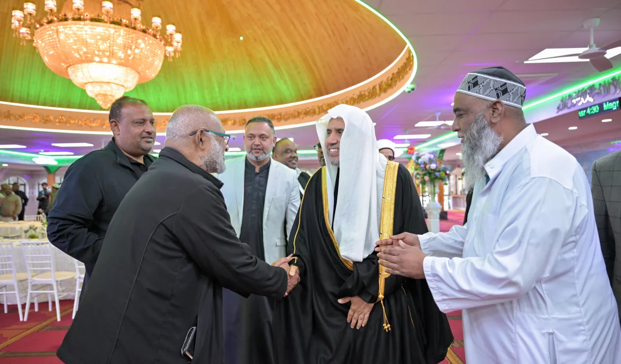 Secretary-General of the MWL Visits New Zealand’s Largest Mosque