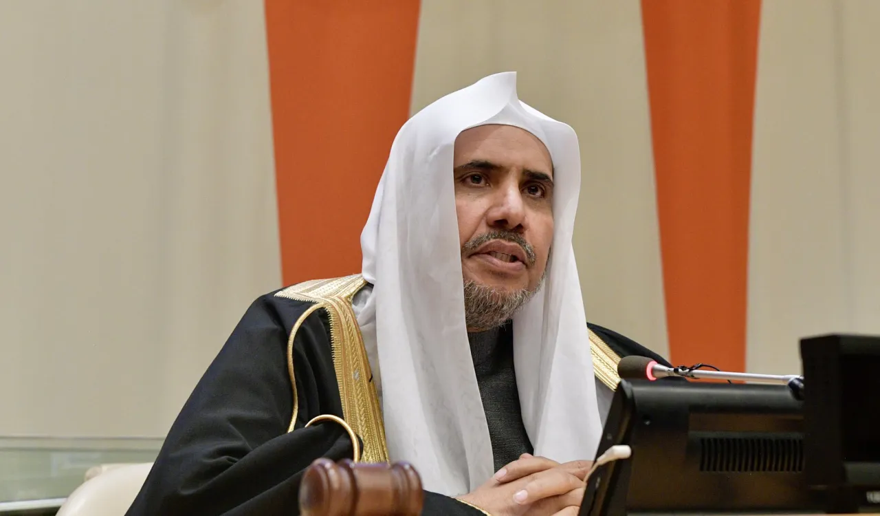 عقدت رابطة العالم الإسلامي في الأمم المتحدة بنيويورك مؤتمر "القيادة المسؤولة" وسط حضور دولي كبير شمل عدداً من كبار الشخصيات الدينية والسياسية والفكرية والحقوقية