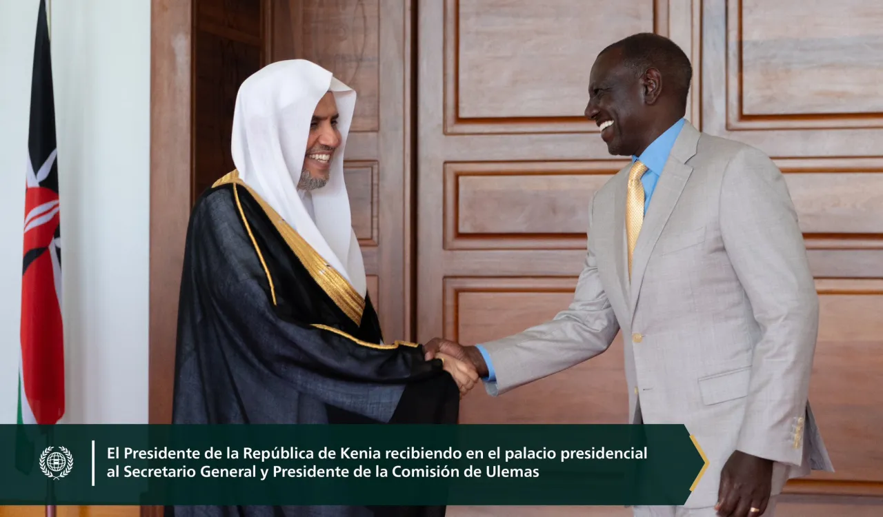 Le Président de la République du Kenya, M. William Ruto, a reçu le Secrétaire général et Président de l’Organisation des savants musulmans,cheikh Mohammed Al-Issa, au palais présidentiel dans la capitale Nairobi