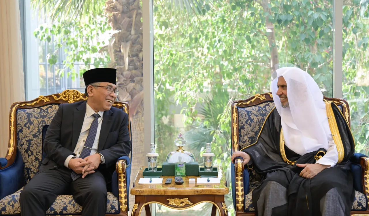 Le Secrétaire général et Président de l’Organisation des savants musulmans, cheikh Mohammed Alissa, a reçu à Riyad cheikh Yahya Cholil Staquf