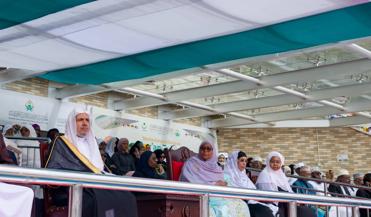 رابطة العالم الإسلامي تحتفي بالقرآن الكريم وحفظته بمبادراتٍ تاريخيّةٍ لـ"كبار القراء" ونخبة "القارئات المُجازات"