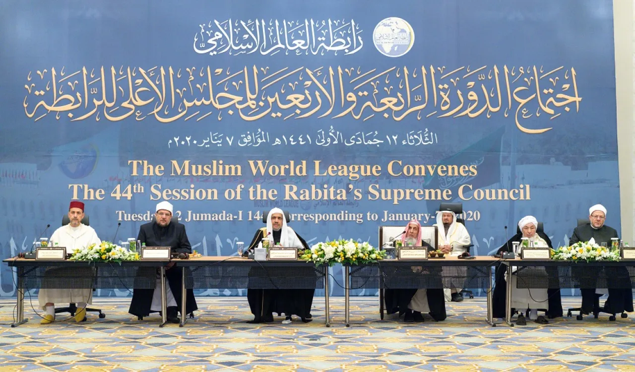 Les Savants Musulmans Mecque ont appelé durant la réunion du Haut-Conseil de la LIM à l’union, au rejet de la division au renforcement du rôle de l’Organisation de coopération islamique par sa gestion d’actions communes menées par les pays musulmans.