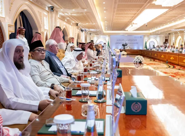 لقطاتٌ من افتتاح معالي الأمين العام رئيس هيئة علماء المسلمين الشيخ د. محمد العيسى، أعمال:"الملتقى الدولي للإعجاز العلمي في القرآن والسنة"، -بعد ظهر اليوم- بمكة المكرمة، وإطلاق: "موسوعة الرابطة للإعجاز العلمي في القرآن والسنة":