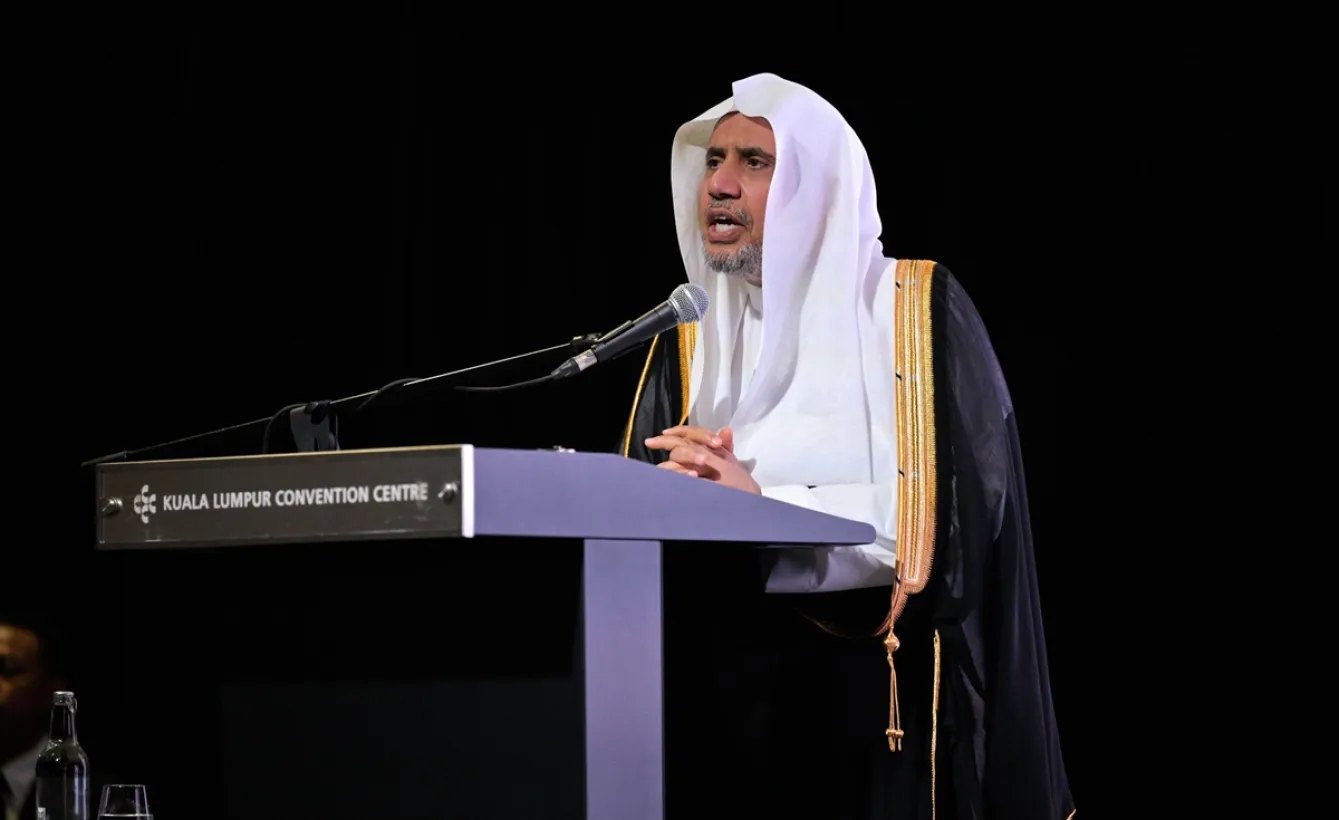 دبیرکل سازمان همبستگی جهان اسلام کنفرانس «ایمان در پرتو علم و شواهد معاصر» را در مالزی افتتاح کرد
