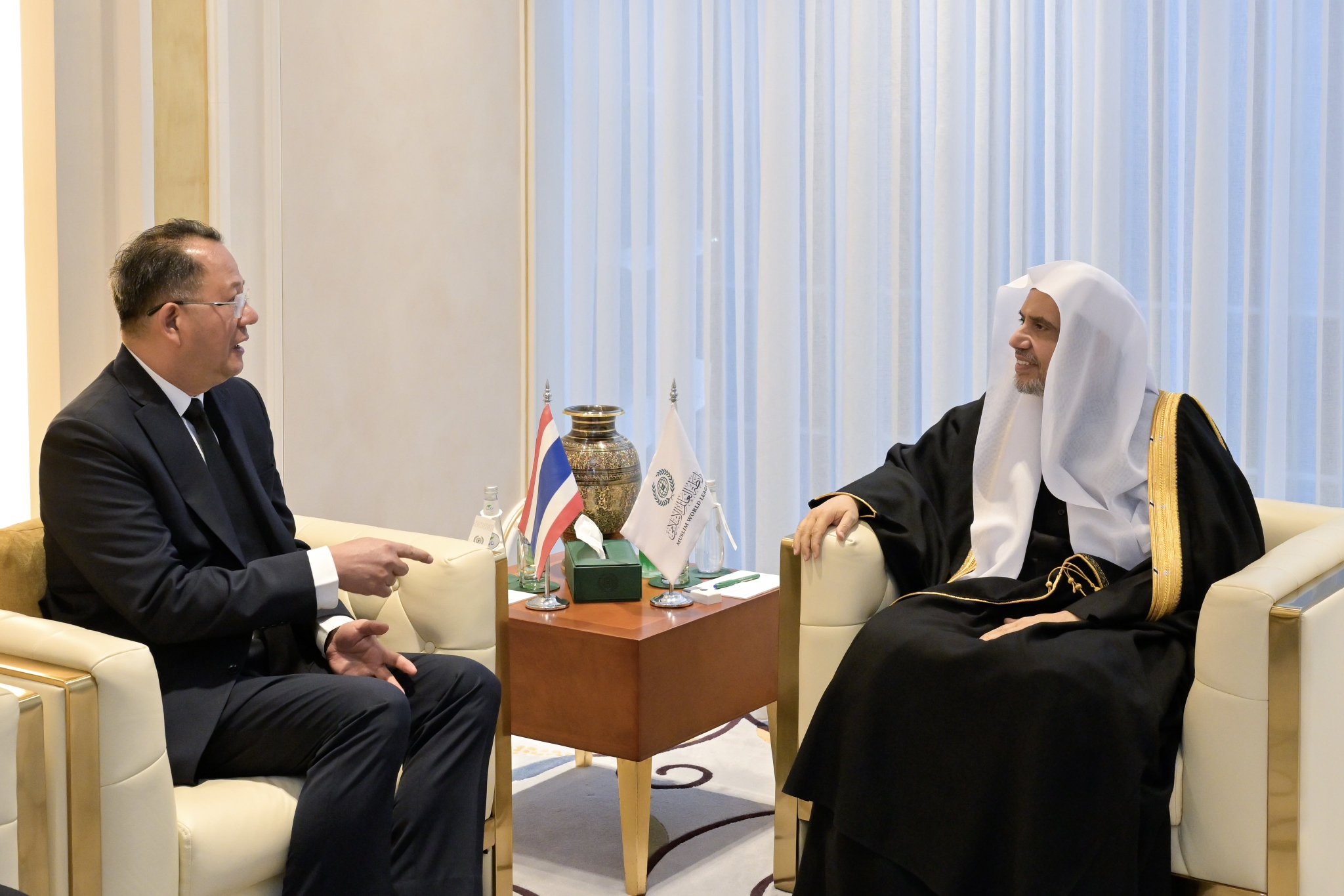 Syekh Dr.Mohammed Al-Issa, menerima kunjungan Yang Mulia Duta Besar Kerajaan Thailand